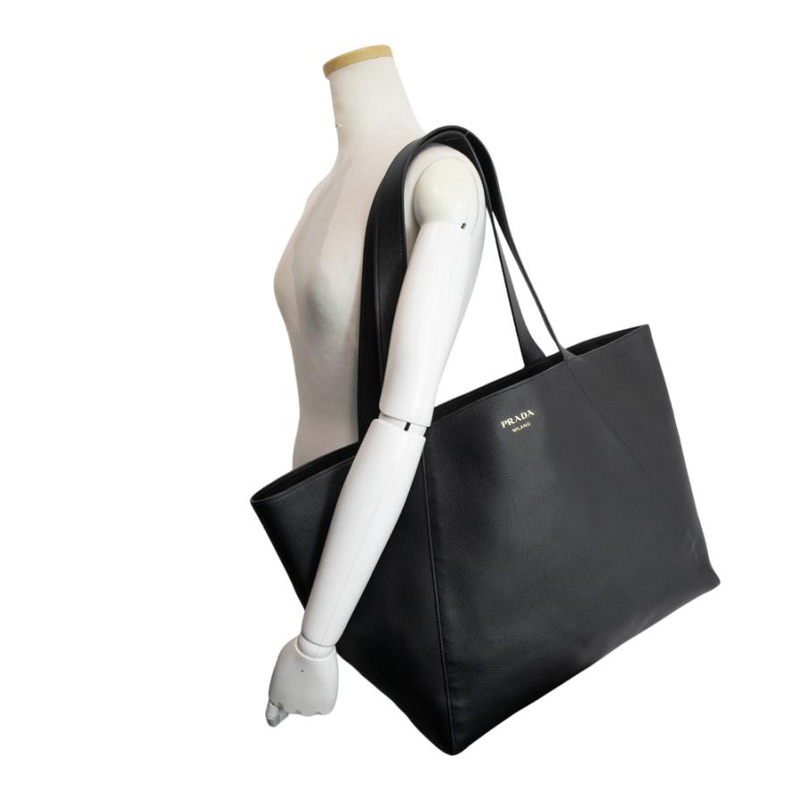 PRADA（プラダ） （未使用 展示品）プラダ ロゴ トートバッグ ソフト
