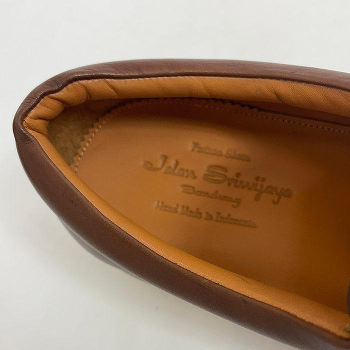 JALAN SRIWIJAYA（ジャラン スリウァヤ） 99081 CALF CUOIO ブラウン