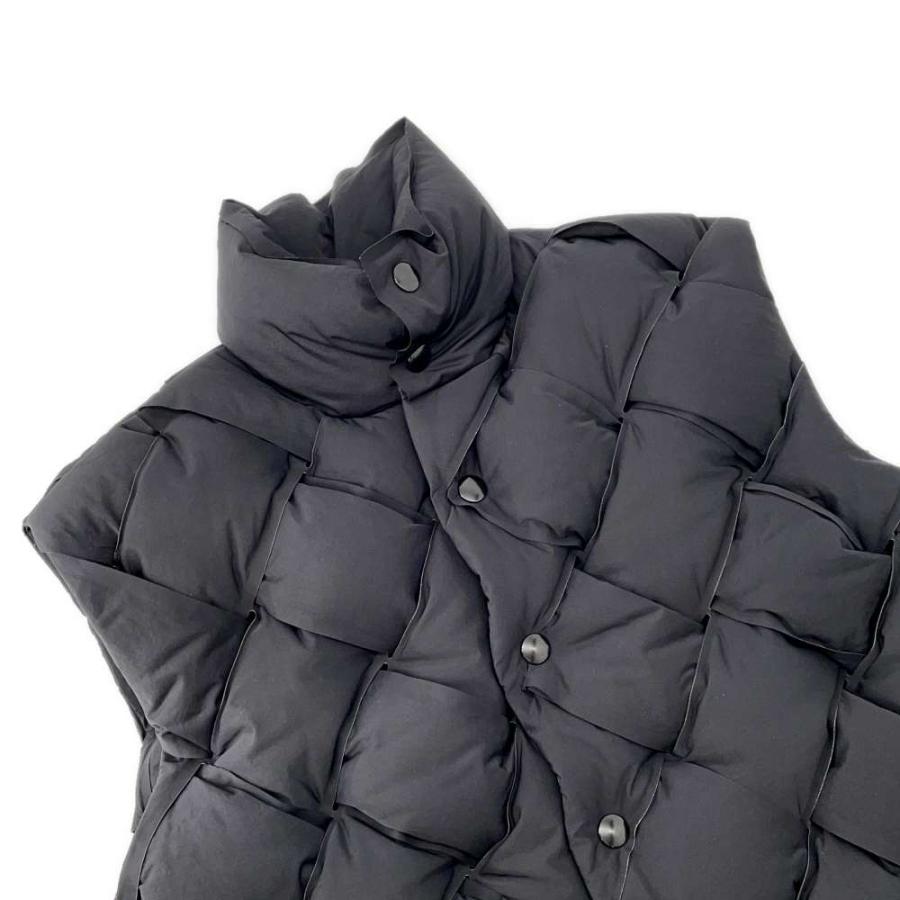 ボッテガヴェネタ ダウンベスト イントレチャート メンズサイズXS