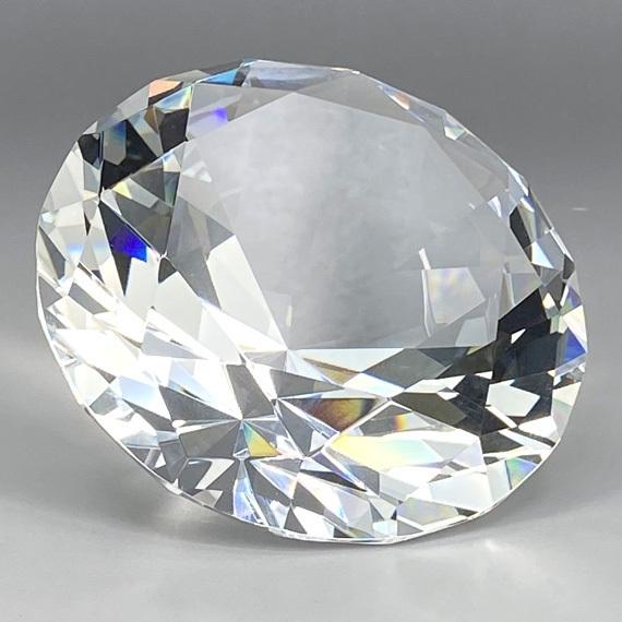 ダイヤモンド クリスタルガラス ペーパーウェイト 置物 Φ47mmx奥行き