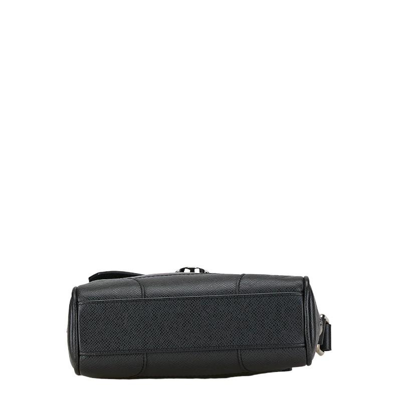 LOUIS VUITTON（ルイ・ヴィトン） ルイ ヴィトン タイガ ルカ 斜め掛け