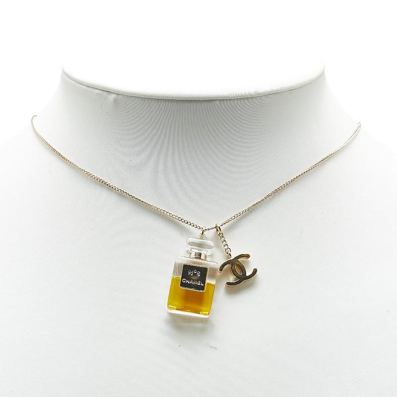 CHANEL（シャネル） ココマーク 香水 パフューム No.5 ボトル モチーフ