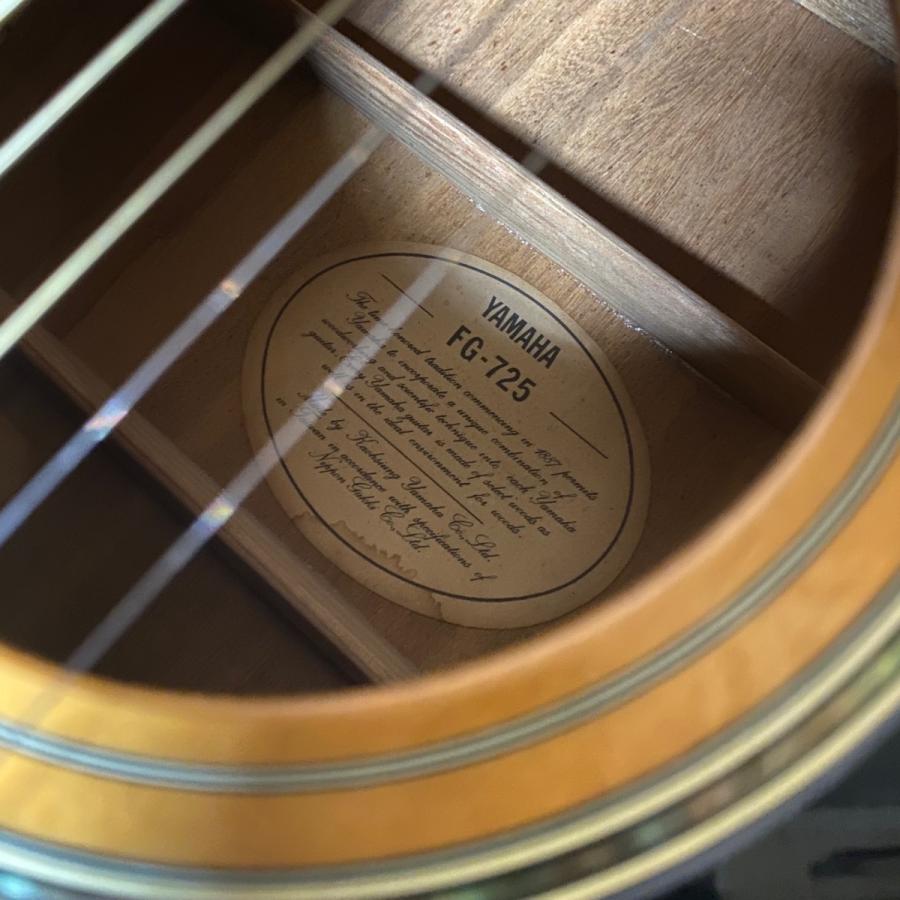 YAMAHA（ヤマハ） YAMAHA FG-725 Acoustic Guitar アコースティック