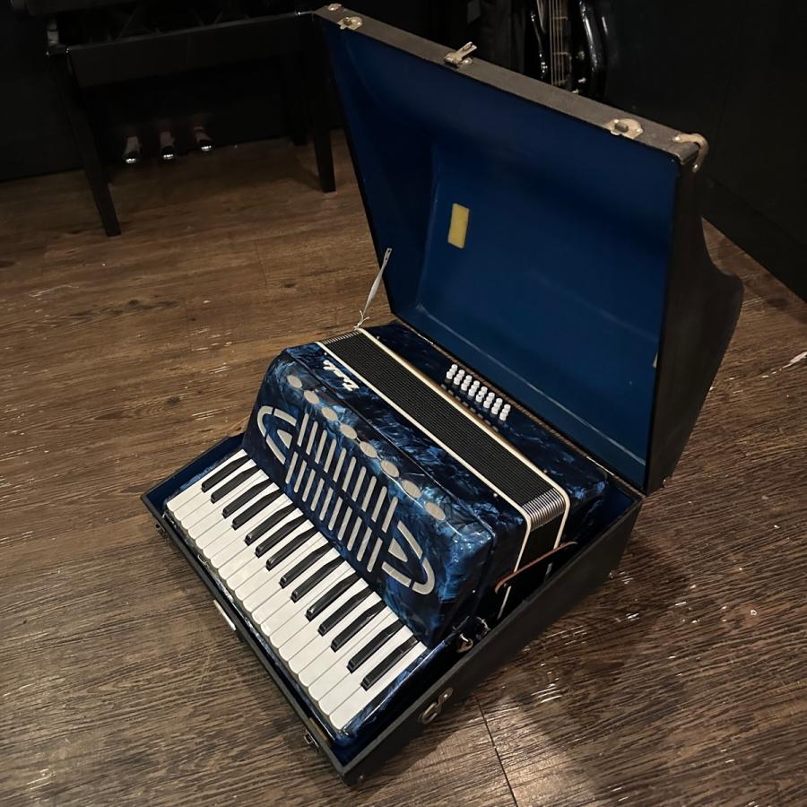 TOMBO（トンボ） Tombo No.241 34鍵盤 24ベース Accordion