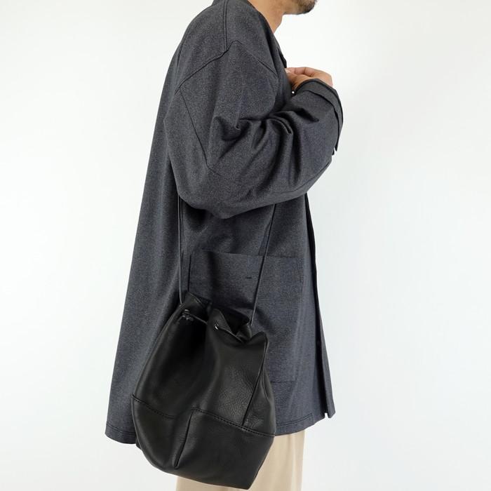 MR.OLIVE（ミスターオリーブ） ウォータープルーフレザー2WAY巾着