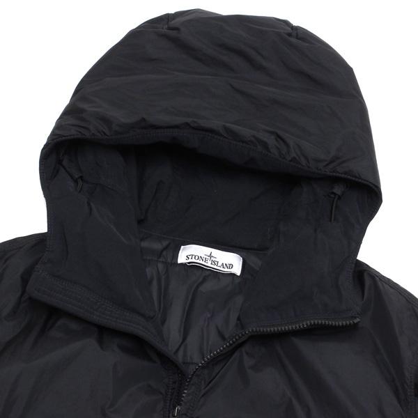 STONE ISLAND（ストーン アイランド） 24AWモデル バッジワッペン付き