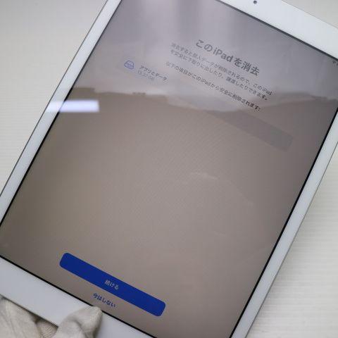 超美品 SIMフリー iPad7 第7世代 128GB シルバー 本体 中古 あすつく