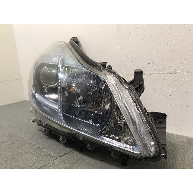 クラウン/ハイブリッド/200系/GWS204 純正 右ヘッドライト/ランプ