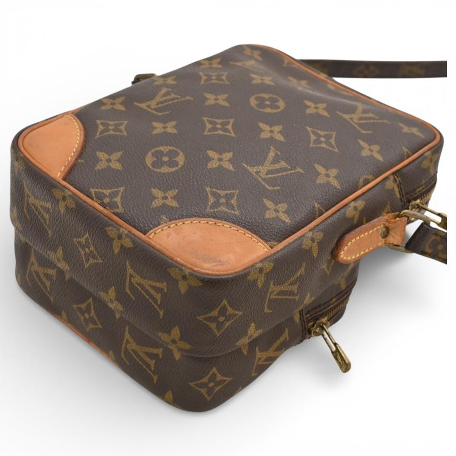 LOUIS VUITTON（ルイ・ヴィトン） モノグラム アマゾン ショルダー