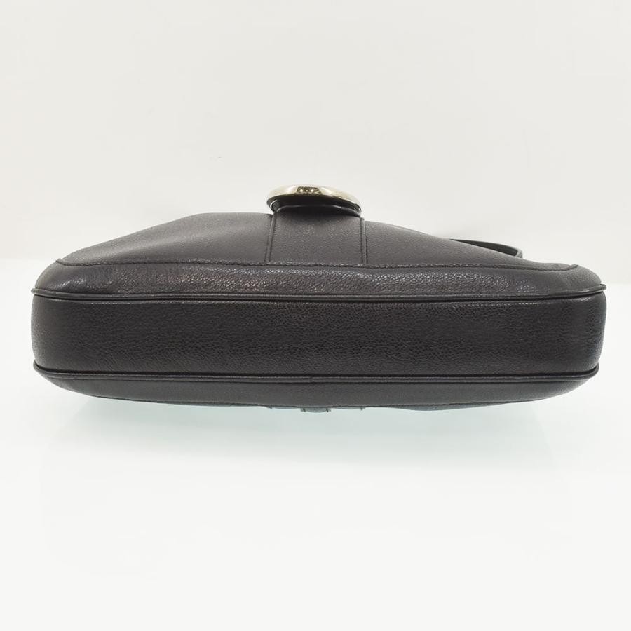 BVLGARI（ブルガリ） ショルダーバッグ オーバル金具 ワンショルダー