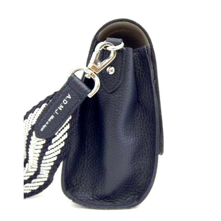 ADMJ シュリンク型押し ターンロック クロスボディバッグ : リサイクル