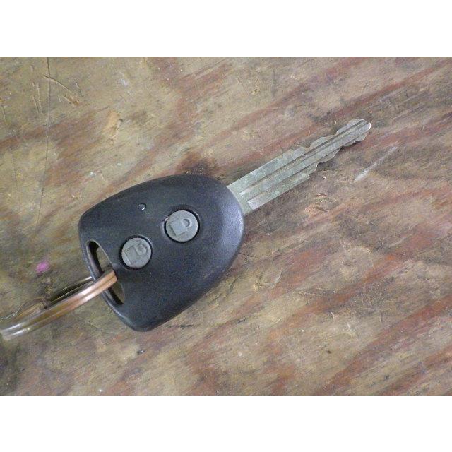 KAP】136881 サンバー S510J キーレスリモコン スバル純正 : 小屋