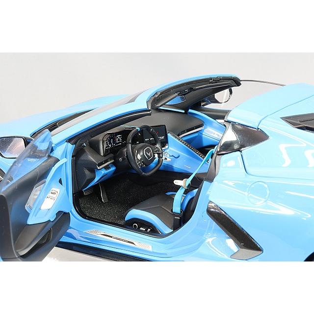 オートアート コンポジット 1/18 シボレー コルベット C8 スティング