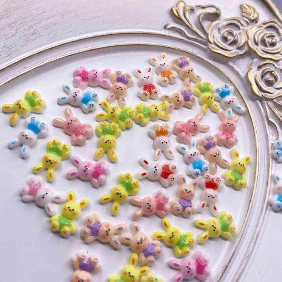ネイルパーツ うさぎ 10mm 小さめ 混色 ウサギ 100個 3D カラフル