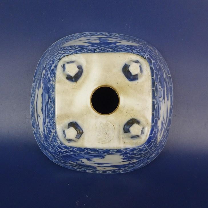 中古】盆栽鉢 清みづ 小鉢 長辺 約9.8cm 正方鉢 染付 窓抜 風景画 舟