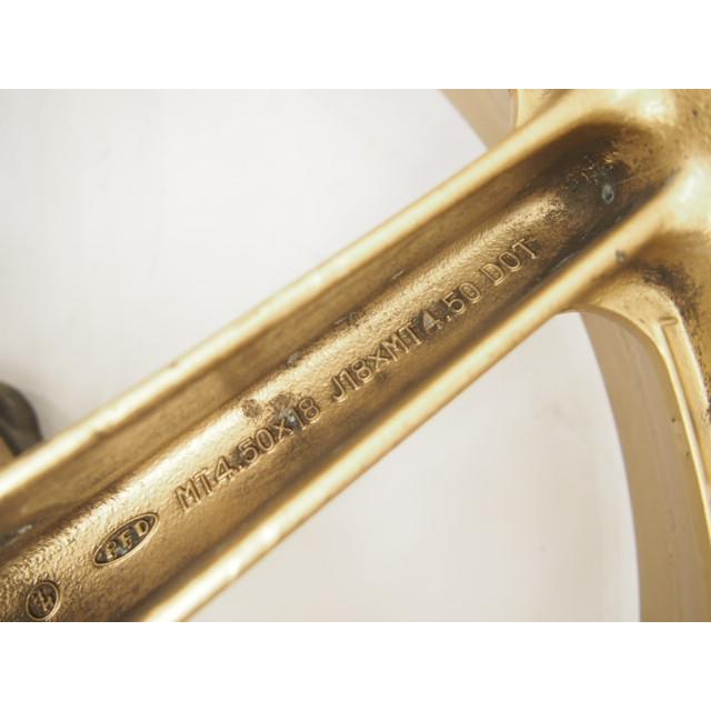 NSR250R MC18 純正リアホイール後ろホイール マグホイールKV3 18x4.50