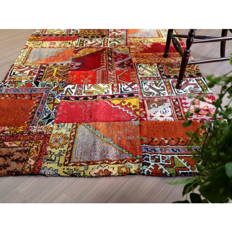 パッチワークラグ トルコ手織り絨毯 216x120cm アナトリアの