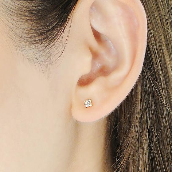 18金 プリンセスカット ピアス ダイヤモンド スクエア ライトイエロー