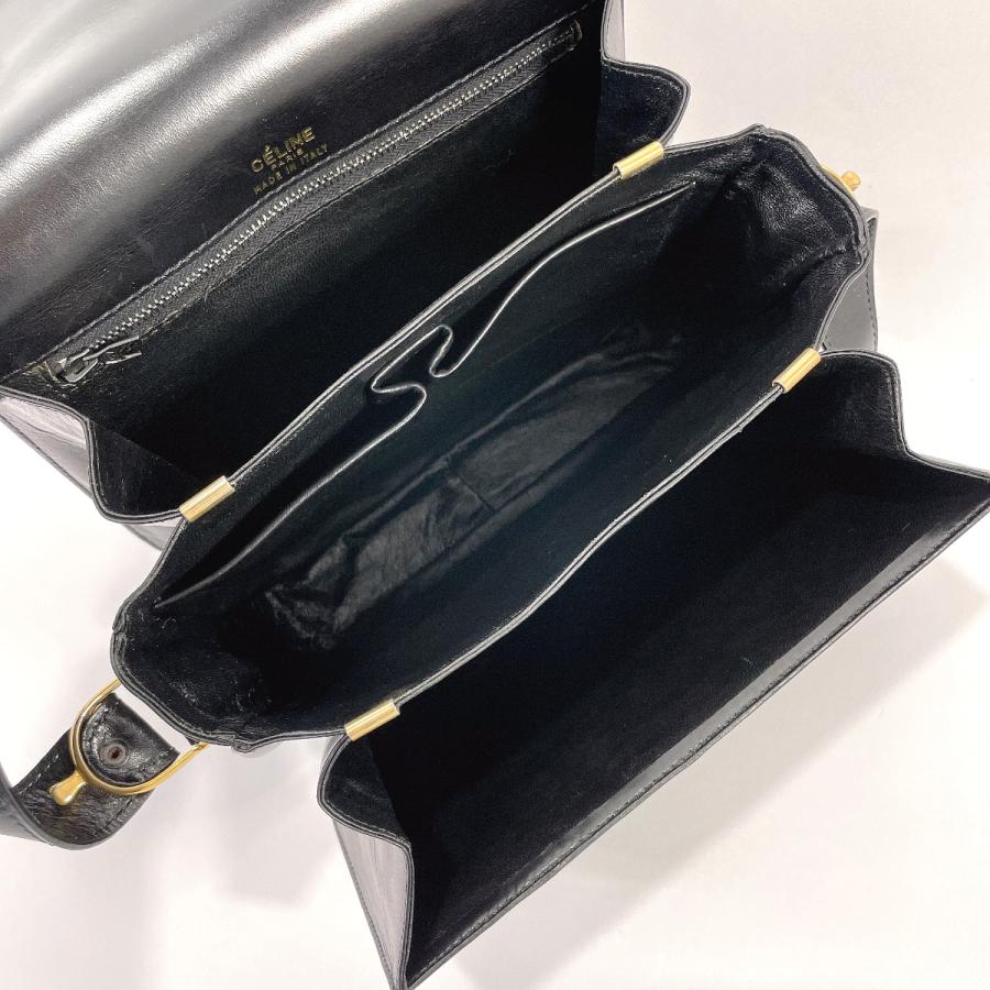 CELINE（セリーヌ） ショルダーバッグ 肩掛け 馬車金具 レザー