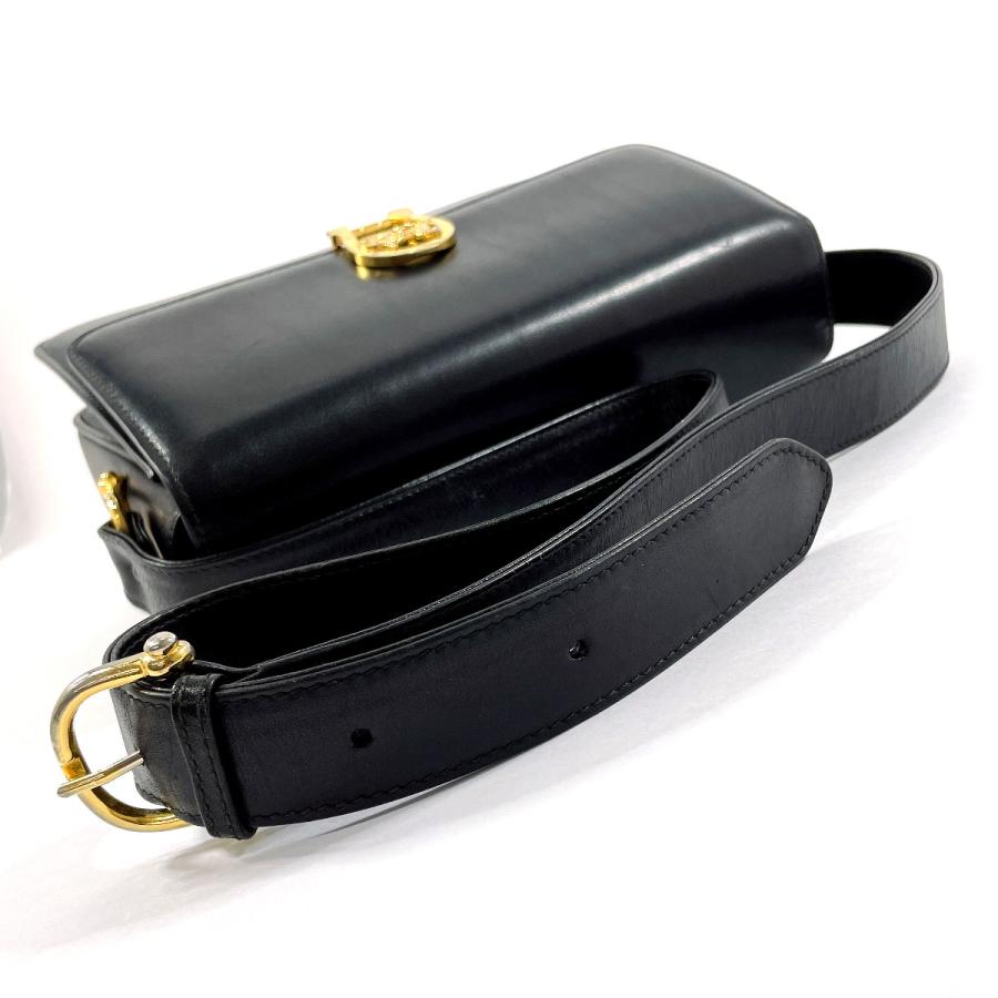 CELINE（セリーヌ） ショルダーバッグ 馬車金具 オールドセリーヌ