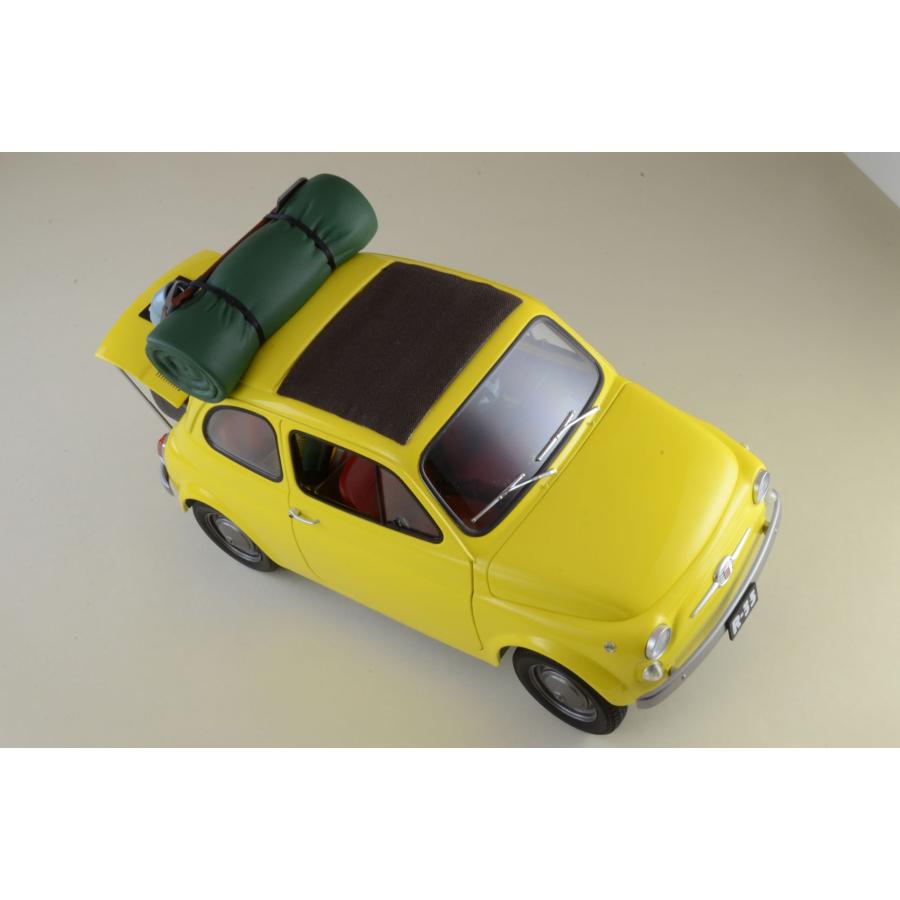 ルパン三世 カリオストロの城 FIAT 500 1/12 ダイキャスト製塗装済み