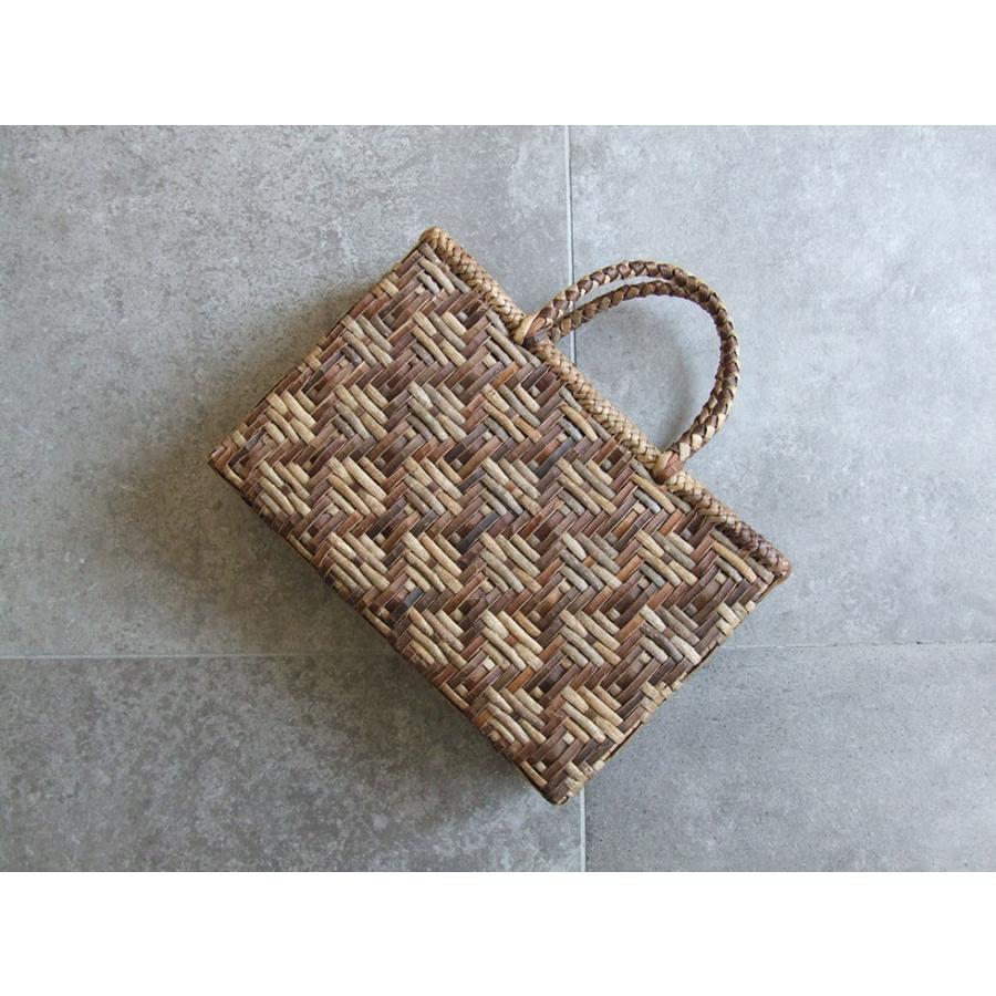 純国産 胡桃かごバッグ 亀甲編み 表裏 : おまめ - 通販 - Yahoo