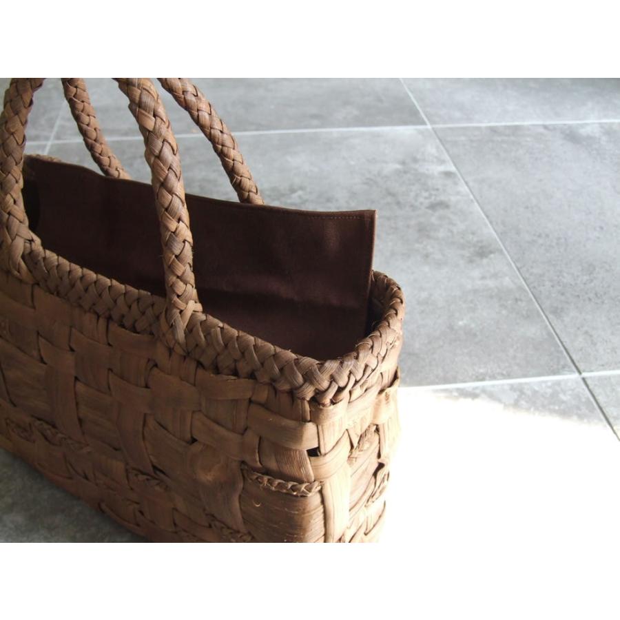 純国産 山形県 山葡萄かごバッグ 横に極太ひごの乱れ編み 三つ編み