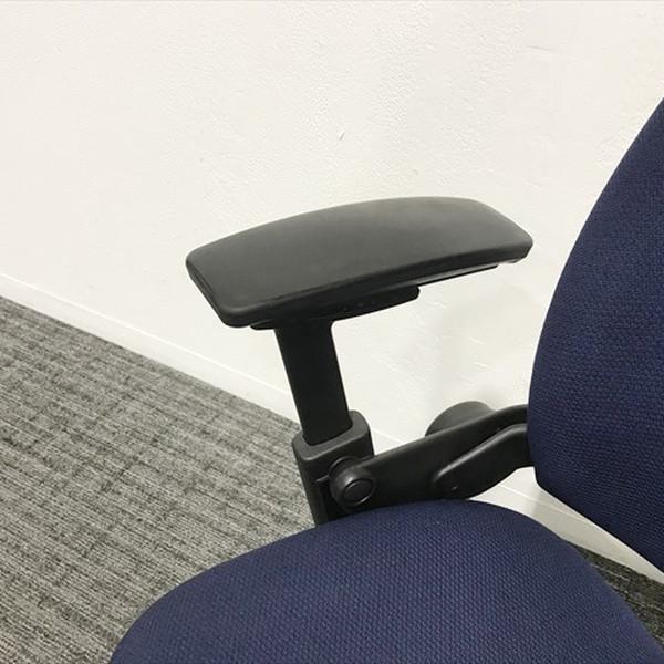 Steelcase（スチールケース） リープV2 オフィスチェア ハンガー付