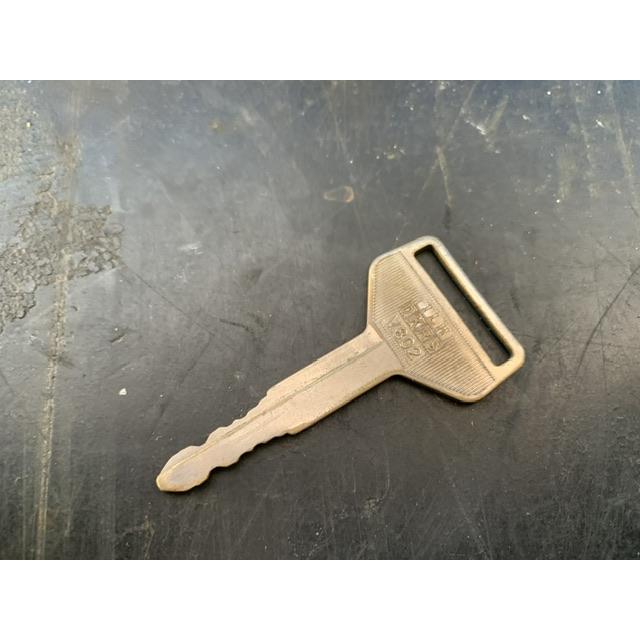 キーシリンダー エミッション コントロール セット ハイゼット S83P