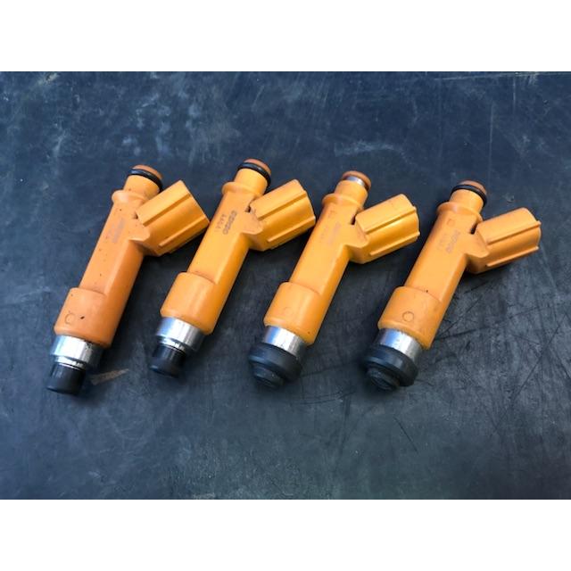 インジェクター 4本 セット スプラッシュ XB32S スズキ K12B DENSO