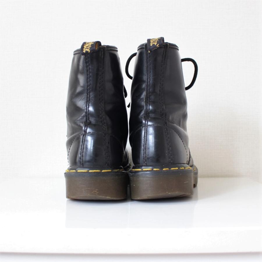 Dr.Martens（ドクターマーチン） 8ホール ブーツ イングランド製