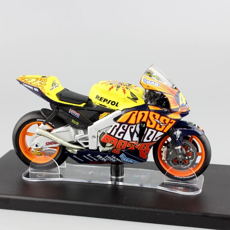 ixo MODELS 1:18 MOTO GP No.46 Valentino ROSSI HONDA RC211V