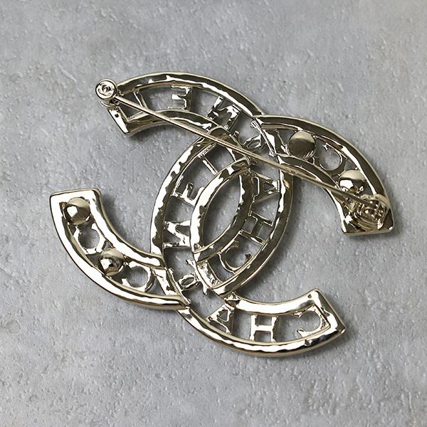 CHANEL（シャネル） COCO LOGO BROOCH ココマーク ブローチ メタル