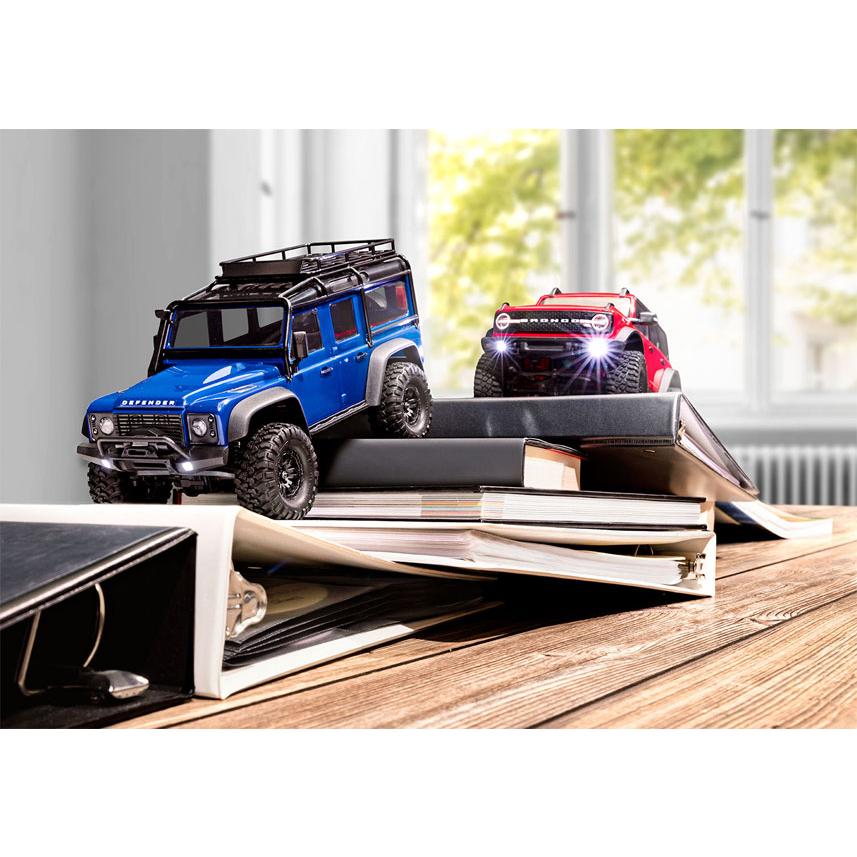 在庫限り！】TRAXXAS トラクサス 1/18 ラジコン「TRX-4 M」Land Rover