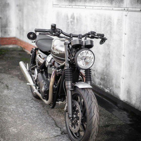 トライアンフ スピードツイン1200 2021〜 ヘッドライト＆スピード