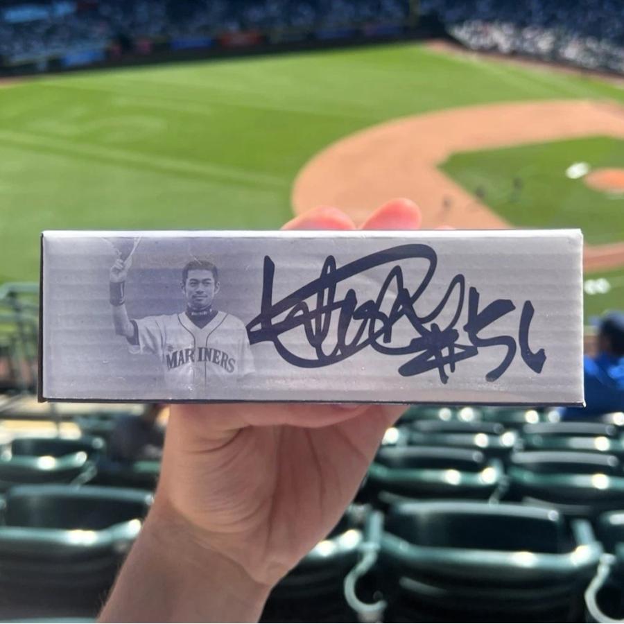 MS】8/10 球場配布 イチロー 米野球殿堂展示 プラーク プレート 盾