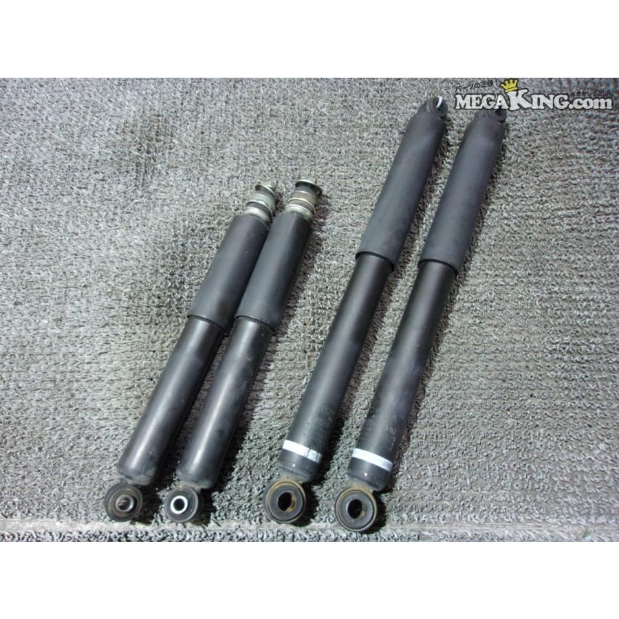 200系 ハイエース 純正 ノーマル ショックアブソーバー 1台分 48531