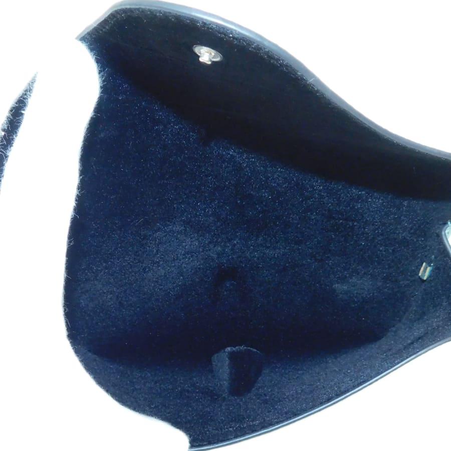 LOEWE（ロエベ） 新品同様 メガネケース グリーン系 レザー フック付き