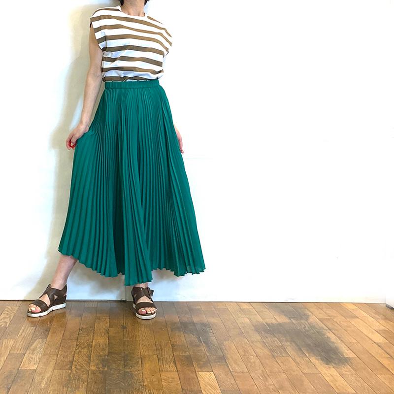 PRIORITY（プライオリティー） プライオリティ プリーツ パンツ