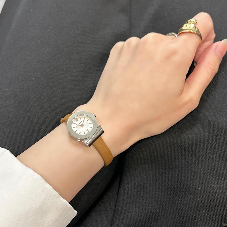 FERRAGAMO（フェラガモ） 腕時計 手表 レディース ブランド 小さめ 革
