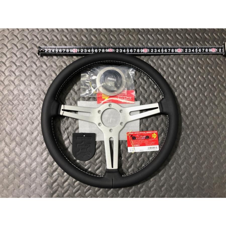 MOMO（モモ） 栃木発 ￥送料一律￥ ステアリング RETRO レトロ R-30