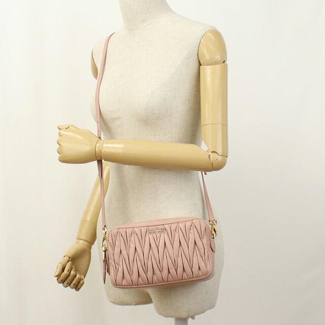 miu miu（ミュウミュウ） 中古 斜め掛け ショルダーバッグ レディース