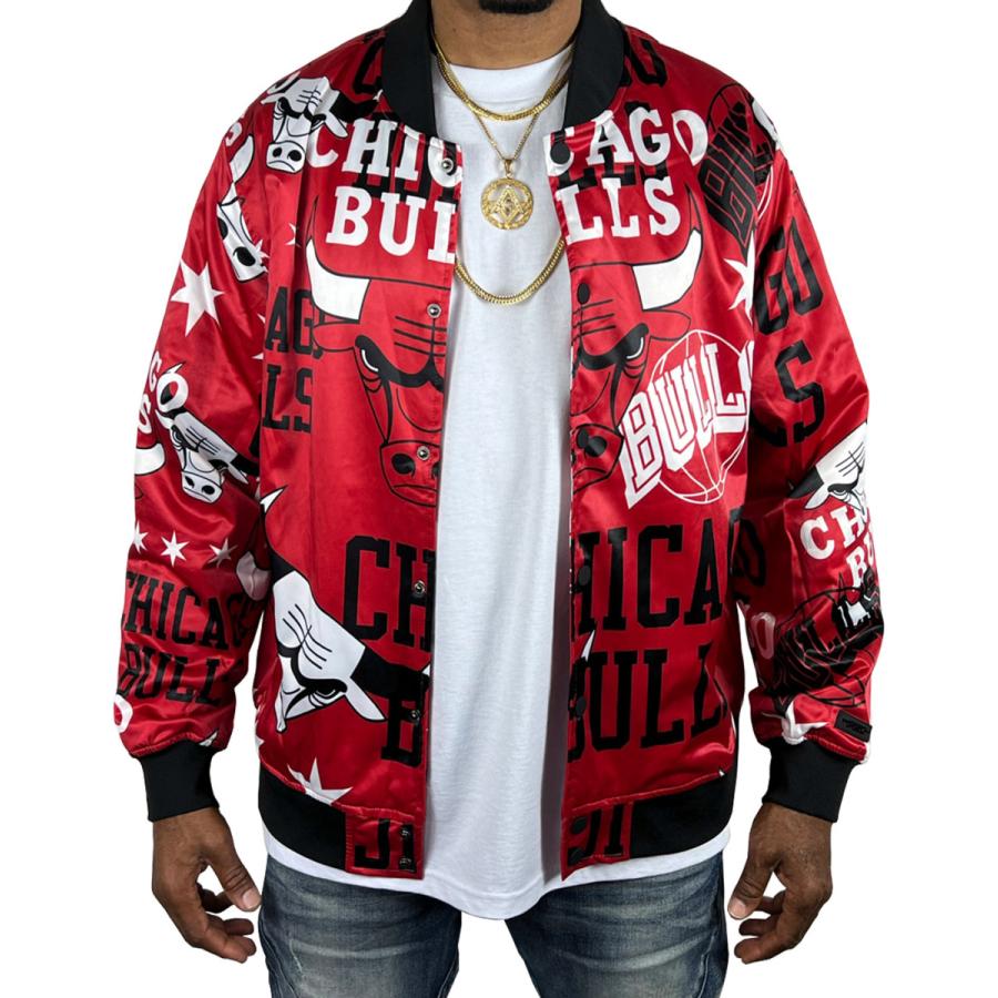 シカゴブルズ サテン ジャケット スタジャン BULLS 赤 レッド 総柄 NBA