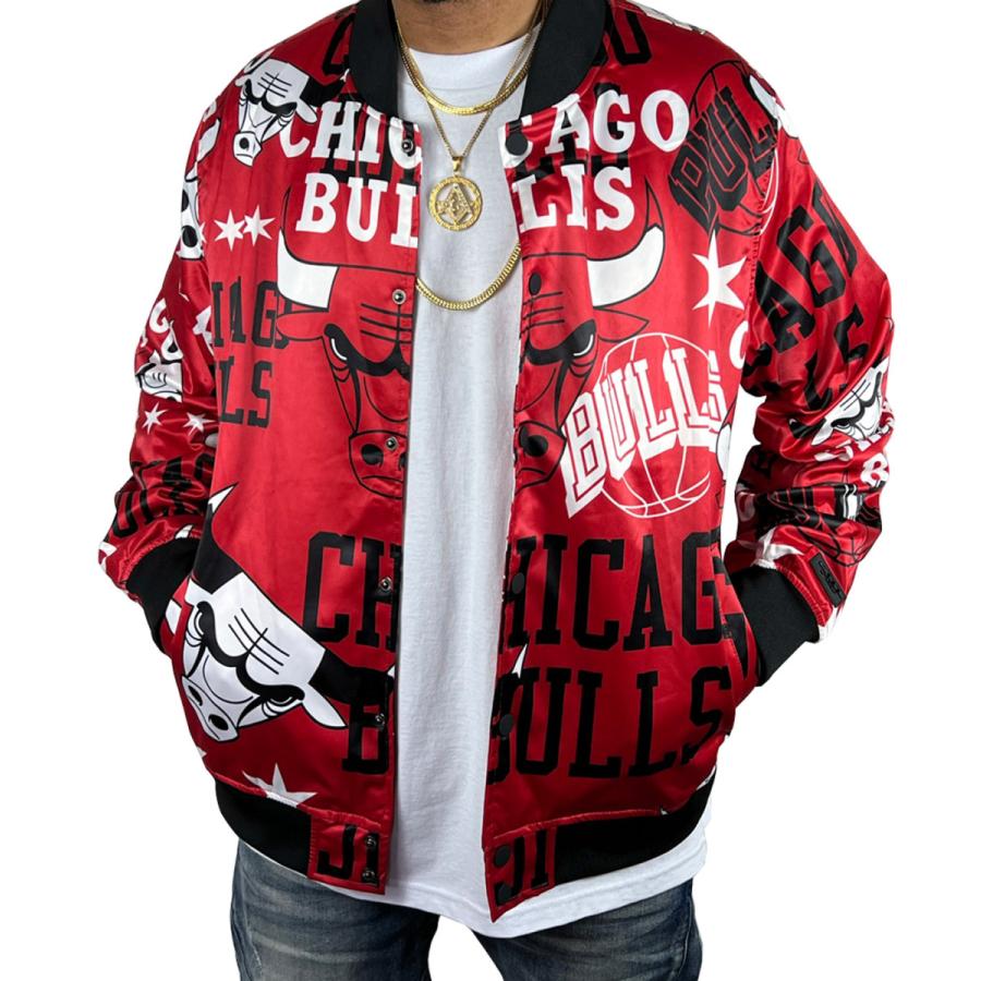 シカゴブルズ サテン ジャケット スタジャン BULLS 赤 レッド 総柄 NBA