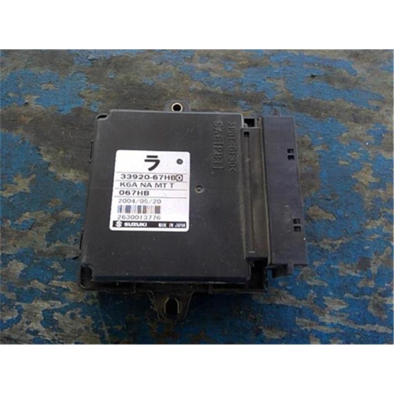 スズキ 純正 キャリー 《 DA63T 》 エンジンコンピューター P60405