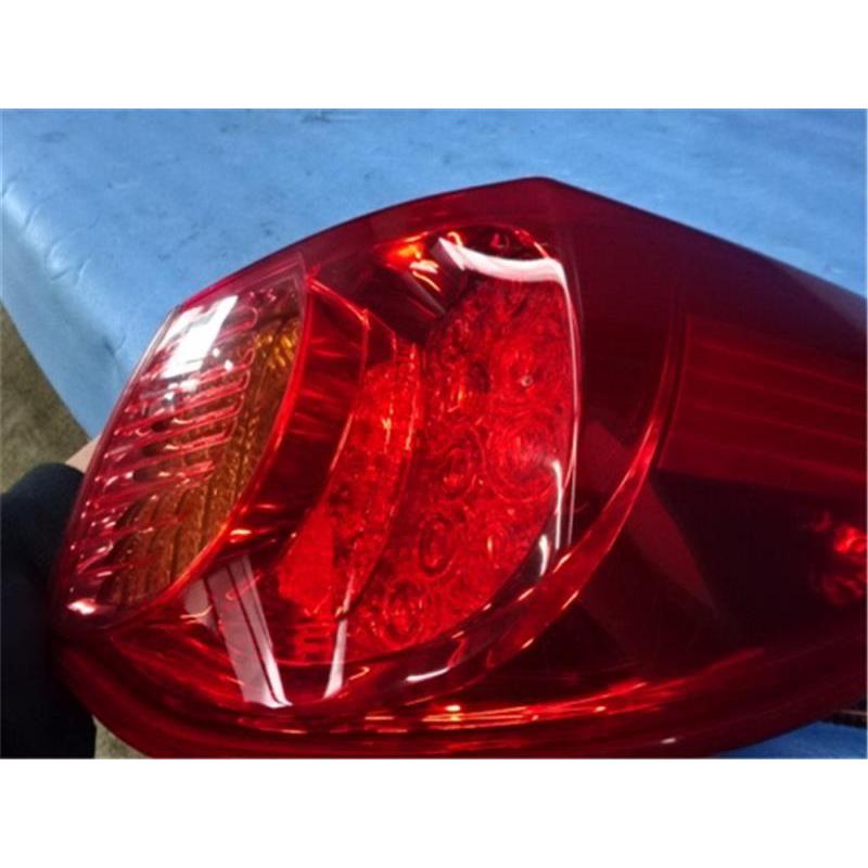 トヨタ 純正 マークX 《 GRX130 》 右テールランプ 81551-22A30 P71100
