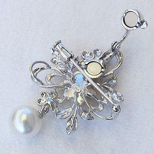 ブローチ 花 パール 真珠 南洋白蝶真珠 ホワイト系 直径10mm 白蝶貝 花