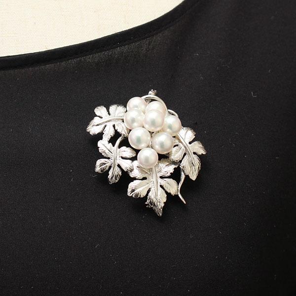 パール ブローチ 真珠 フォーマル 植物モチーフ あこや真珠 レディース