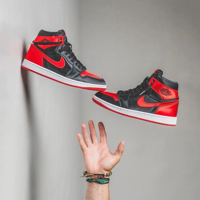 NIKE（ナイキ） FD4810-061 ウィメンズ エアジョーダン1 ハイ OG