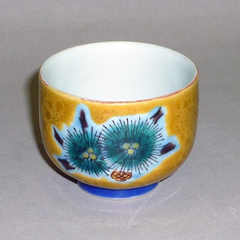 芸術院会員 文化勲章受賞 二代浅蔵五十吉 松の図ぐい呑 M57 芸術院会員